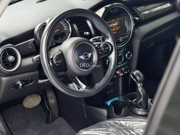 Mini Cooper S 3 cửa 2015 - Chủ đi giữ gìn, giá tốt thương lượng