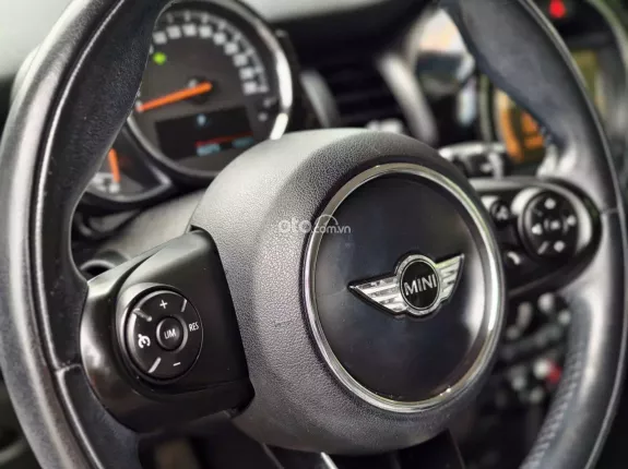 Mini Cooper S 3 cửa 2015 - Chủ đi giữ gìn, giá tốt thương lượng
