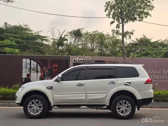 Mitsubishi Pajero Sport G 4x2 AT 2015 - Xe cực chất bản 3.0 V6 Mivec