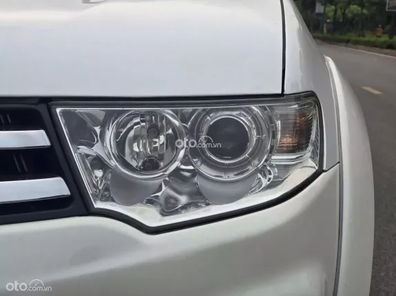 Mitsubishi Pajero Sport G 4x2 AT 2015 - Xe cực chất bản 3.0 V6 Mivec