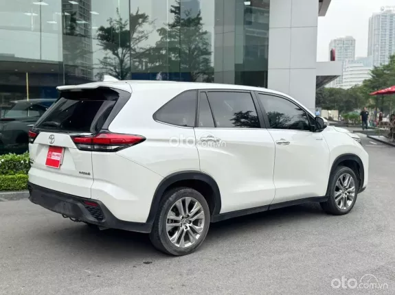 Toyota Innova Cross Hybrid 2024 - Xe đẹp tại Hà Nội, liên hệ em xem xe