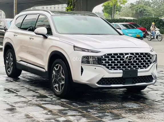 Hyundai Santa Fe 2.2 Dầu Cao cấp 2022 - Xe đẹp giá tốt