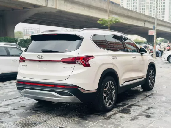 Hyundai Santa Fe 2.2 Dầu Cao cấp 2022 - Xe đẹp giá tốt