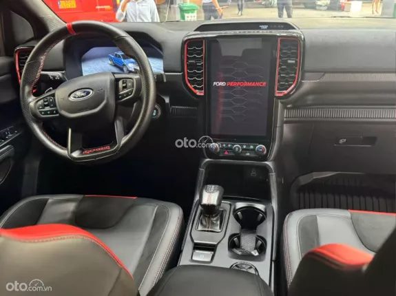 Ford Ranger Raptor 2024 - Ford Raptor 2024 Trắng Siêu Lướt – Odo 17.000km, Full Option, Giá Tốt!