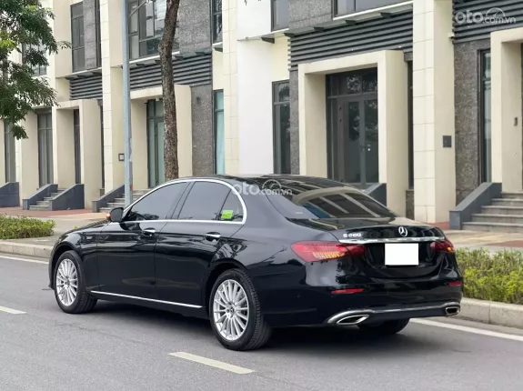Mercedes-Benz E200 Exclusive 2022 - Xe đẹp, chất, giá tốt