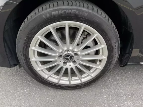 Mercedes-Benz E200 Exclusive 2022 - Xe đẹp, chất, giá tốt