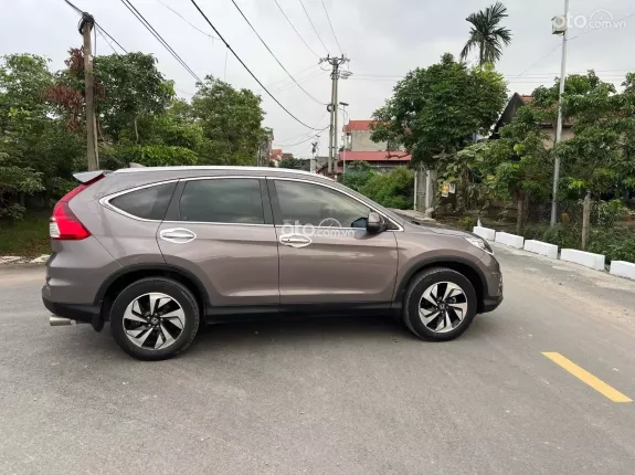 Honda CR-V 2.4L TG 2015 - Xe tư nhân, đại chất Máy số keo chỉ zin. Đẹp hiếm gặp. Nội ngoại thất quá đẹp. Lốp theo x