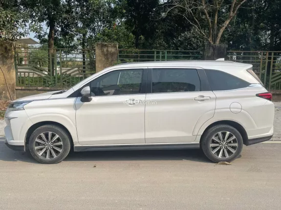 Toyota Veloz Cross 1.5 CVT 2022 - Xe đẹp bảo dưỡng đầy đủ