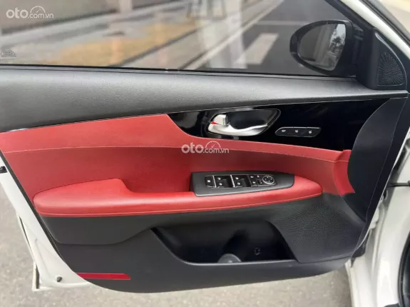 Kia K3 2.0 Premium 2022 - Xe cực đpẹ, liên hệ em