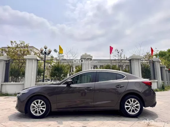 Mazda 3 1.5 Hatchback 2019 - Xe màu nâu sang trọng