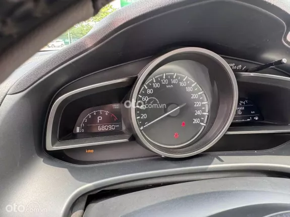 Mazda 3 1.5 Hatchback 2019 - Xe màu nâu sang trọng