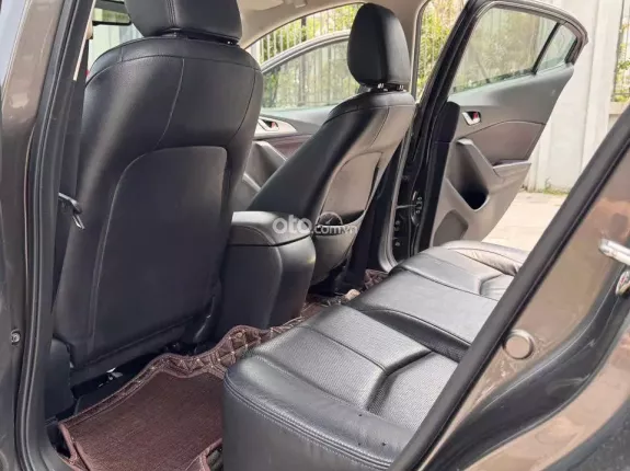 Mazda 3 1.5 Hatchback 2019 - Xe màu nâu sang trọng