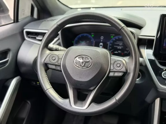 Toyota Corolla Cross 1.8 V  2024 - Xe 1 chủ từ mới, hỗ trợ trả góp
