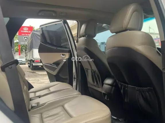 Hyundai Santa Fe 2.2 Dầu Cao cấp 2017 - Xe cực đẹp bản AT