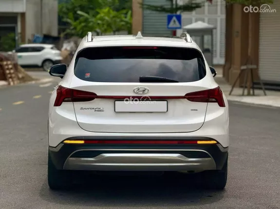 Hyundai Santa Fe 2.5 Xăng Cao cấp 2022 - Xe đẹp bản full xăng
