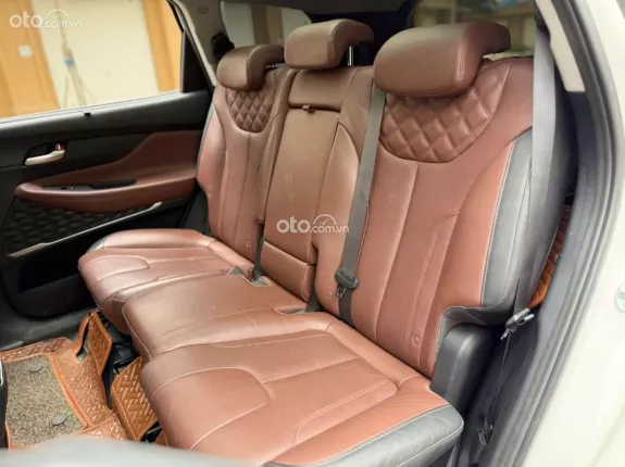 Hyundai Santa Fe 2.5 Xăng Cao cấp 2022 - Xe đẹp bản full xăng