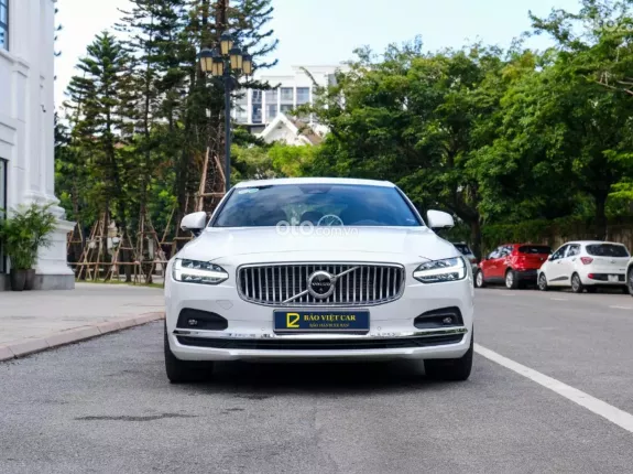 Volvo S90 Ultimate AWD 2024 - BH/BảoDưỡng Free 2029 - Bản Đủ-Trục Dài-Hybrid
