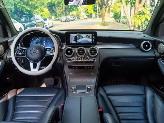 Mercedes-Benz GLC 200 4Matic 2021 - Một xe duy nhất thị trường, bank 70%