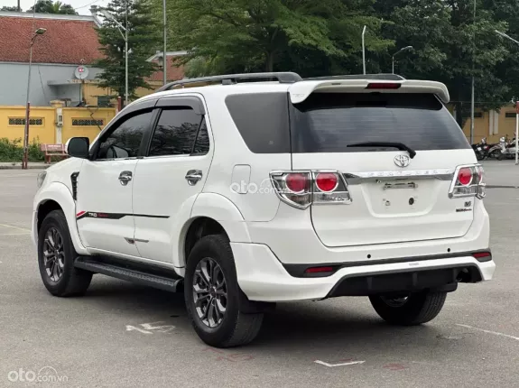 Toyota Fortuner 2.7V TRD 4x4 2014 - Chạy rất ít nội thất rất mới
