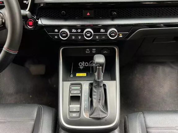 Honda CR-V 1.5 L 2023 - Xe đẹp đăng ký tháng 3/2024