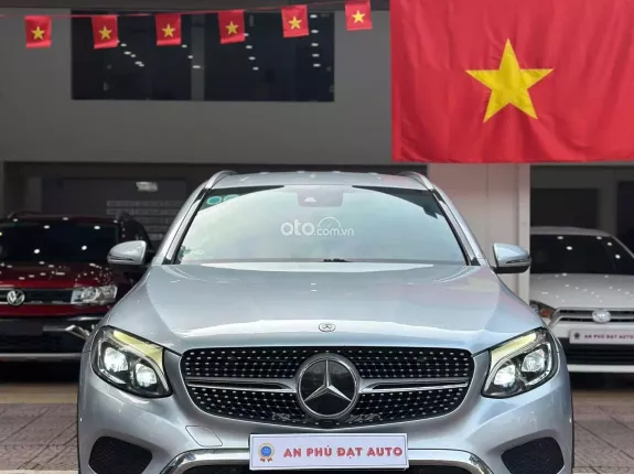 Mercedes-Benz GLC 250 4Matic 2017 - Xe đẹp chủ đi giữ gìn