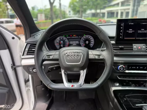 Audi Q5 45 TFSI Quattro 2024 - Xe trắng, nội thất đen
