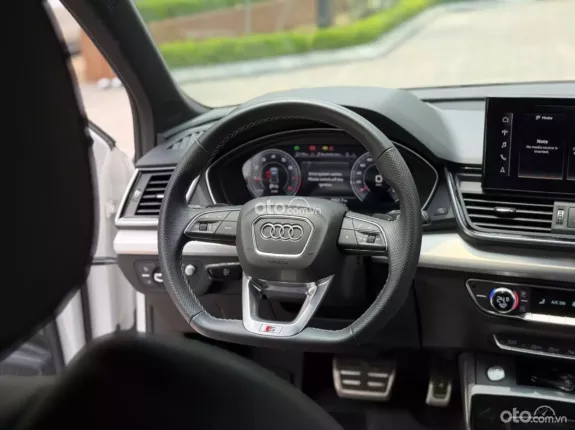 Audi Q5 45 TFSI Quattro 2024 - Xe trắng, nội thất đen