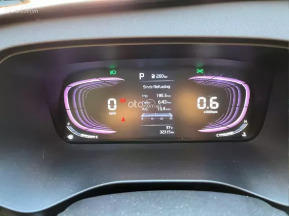 Kia Carens 1.5G Luxury 2023 - Biển tỉnh, nội thất còn mới, giá thương lượng