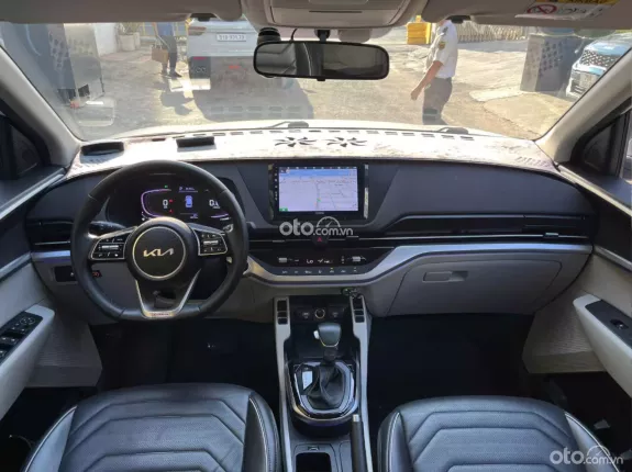 Kia Carens 1.5G Luxury 2023 - Biển tỉnh, nội thất còn mới, giá thương lượng