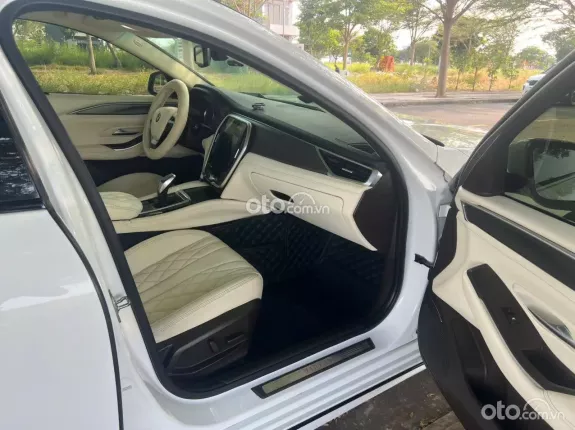 VinFast LUX A2.0 Tiêu chuẩn 2022 - Xe biển trắng GIA ĐÌNH, 1 chủ từ đầu mua mới