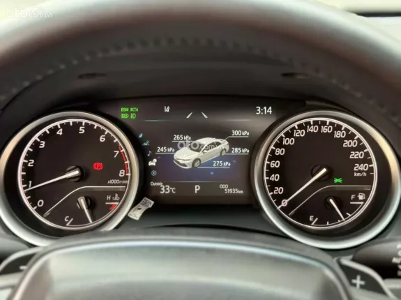 Toyota Camry 2.0Q 2021 - Xe đăng ký 2022