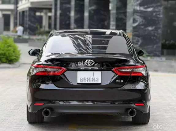 Toyota Camry 2.0Q 2021 - Xe đăng ký 2022