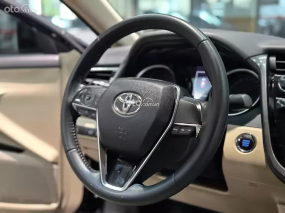 Toyota Camry 2.0G 2020 - BH chính hãng Toyota Sure
