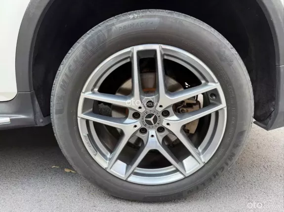 Mercedes-Benz GLC 300 4Matic 2017 - Xe SUV cao cấp nhập khẩu nguyên chiếc