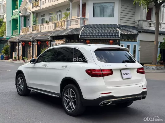 Mercedes-Benz GLC 300 4Matic 2017 - Xe SUV cao cấp nhập khẩu nguyên chiếc