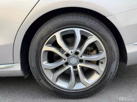 Mercedes-Benz C200 2.0 AT 2015 - Xe đã qua kiểm tra kỹ lưỡng, không lỗi