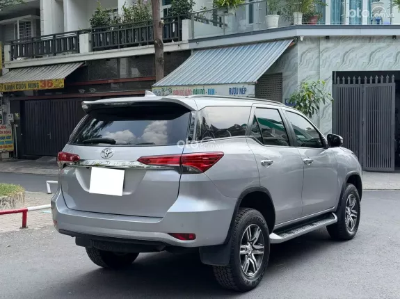 Toyota Fortuner 2.4G 4x2 AT  2022 - Chiếc xe để đi đến bất cứ đâu bạn muốn