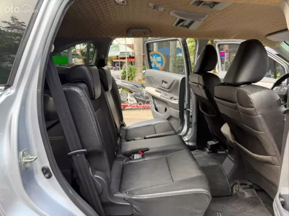 Toyota Veloz Cross 1.5 CVT 2022 - Hông dịch vụ, full bảo dưỡng hãng. Nhập Indo