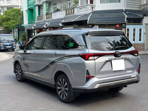 Toyota Veloz Cross 1.5 CVT 2022 - Hông dịch vụ, full bảo dưỡng hãng. Nhập Indo