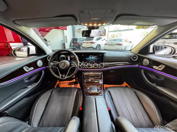 Mercedes-Benz E200 Exclusive 2022 - Xe sang trọng phiên bản cao cấp 2022