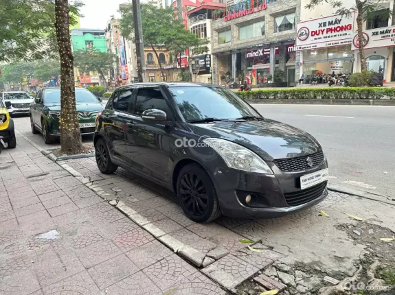 Suzuki Swift 1.4 AT 2014 - Xe đẹp trang bị option tiện nghi, giá tốt