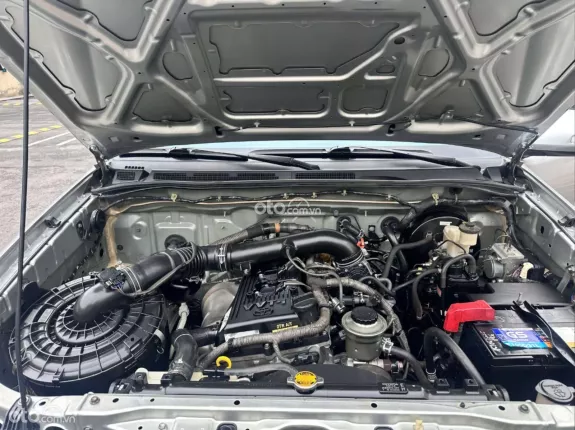 Toyota Fortuner 2.7 V 4X2 AT 2015 - Bán Fortuner đời 2015 moden 2016 động cơ 2.7 số tự động