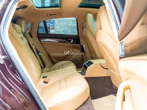 Porsche Panamera 3.0 V6 2021 - Siêu phẩm sedan thể thao mạnh mẽ