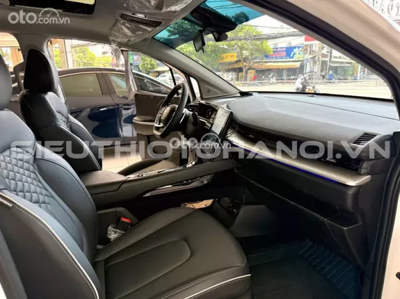 Hyundai Custin 2.0T-GDi Cao cấp 2024 - Xe zin nguyên bản theo hãng