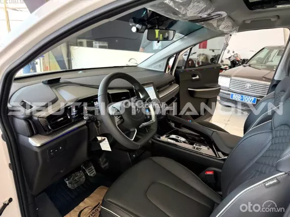 Hyundai Custin 2.0T-GDi Cao cấp 2024 - Xe zin nguyên bản theo hãng