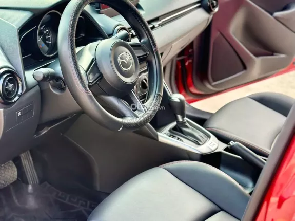 Mazda 2 1.5AT 2025 - Một chủ từ mới chuẩn km đi
