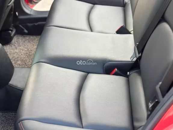 Mazda 2 1.5AT 2025 - Một chủ từ mới chuẩn km đi