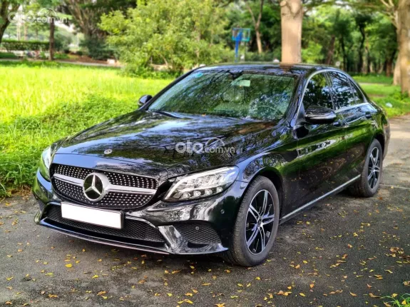 Mercedes-Benz C180 2021 - 1 CHỦ - ĐEN/KEM CỰC ĐẸP