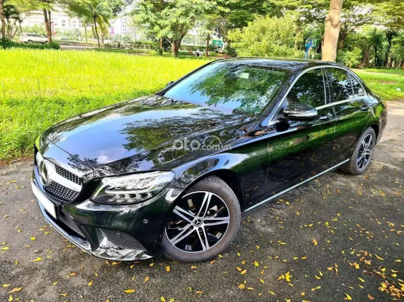 Mercedes-Benz C180 2021 - 1 CHỦ - ĐEN/KEM CỰC ĐẸP