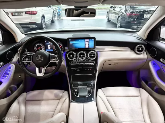 Mercedes-Benz GLC 200 V1 2022 - Xe một chủ, bảo dưỡng đầy đủ